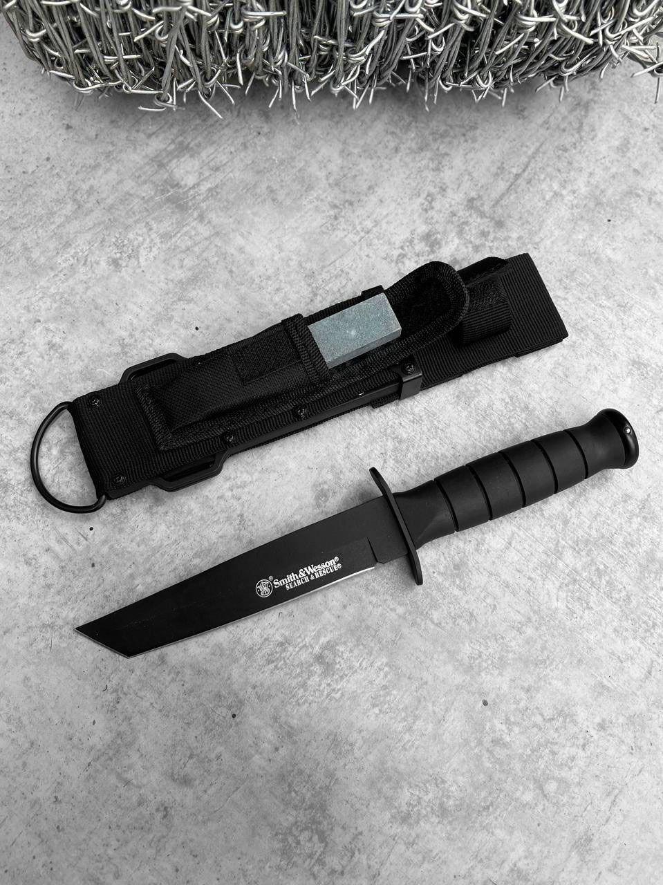 Ніж із точілом від Smith і Wesson  (Tanto)