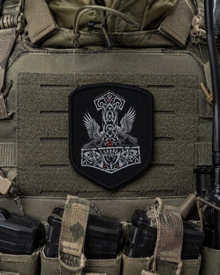 Тактичний шеврон руни ВТ4664 щит